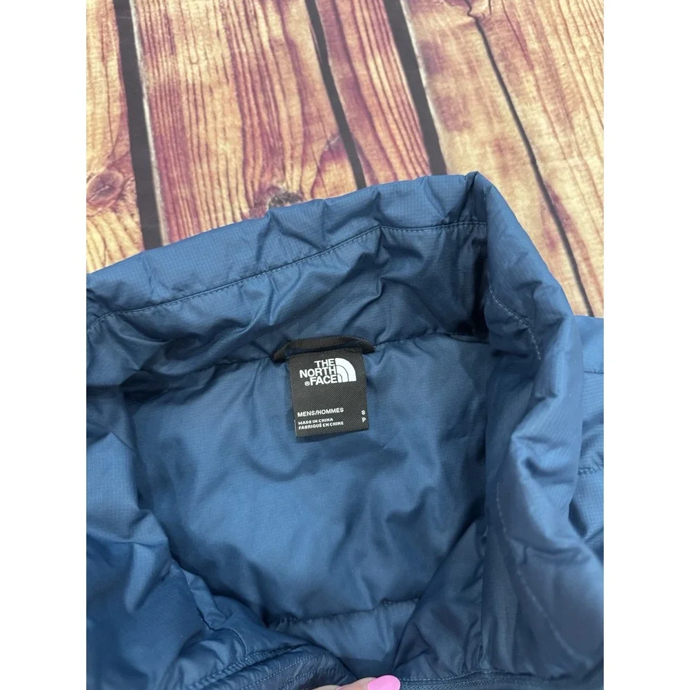 The North Face Men's Blue Full Zip Puffer Jacket Stand-Up Collar Regular Fit S
